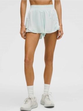 New Lululemon Shake-It-Out Shorts (read description!!)